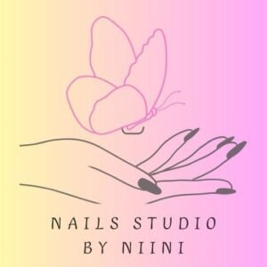 Nini Nails Studio logo